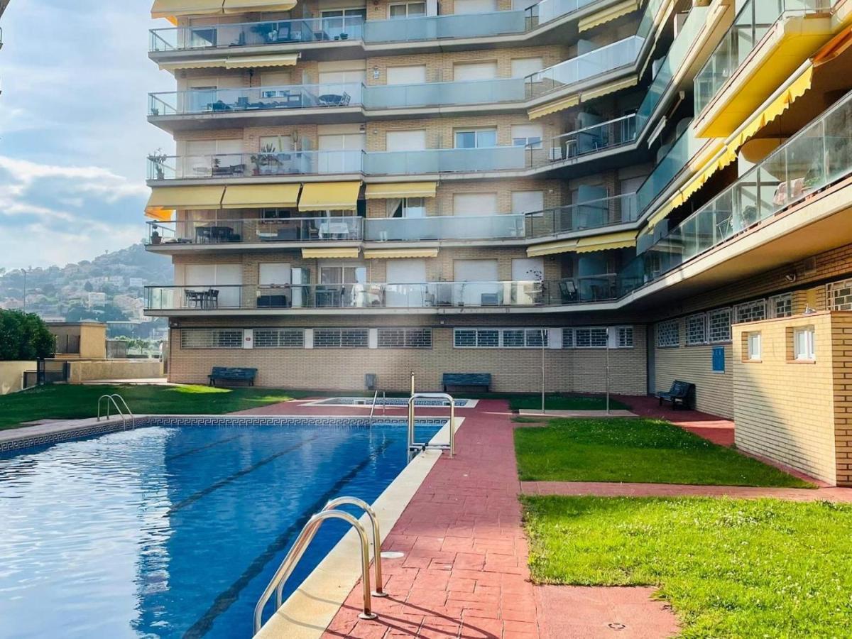 Reconnectar Malgrat De Mar Colom I Apartment Ngoại thất bức ảnh