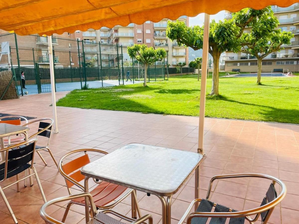 Reconnectar Malgrat De Mar Colom I Apartment Ngoại thất bức ảnh